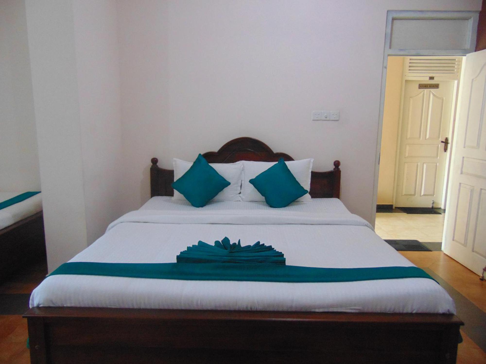 Sri Krishna Bhavan Hotel Hatton Εξωτερικό φωτογραφία