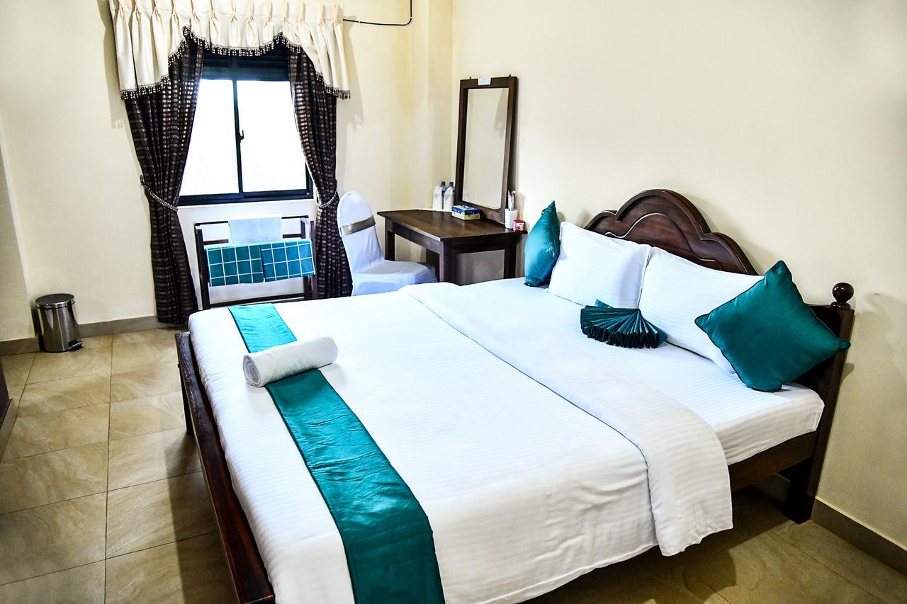 Sri Krishna Bhavan Hotel Hatton Εξωτερικό φωτογραφία