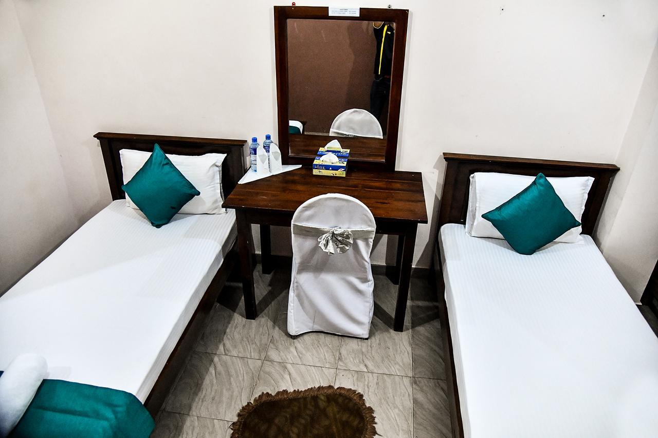 Sri Krishna Bhavan Hotel Hatton Εξωτερικό φωτογραφία
